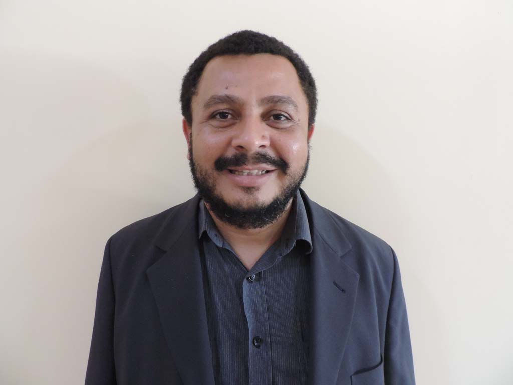 Esp. Henrique Juvenal Viana dos Santos